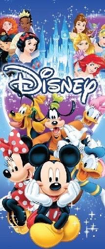 Spectak Group Mickey Minnie Goofy Donald Daisy Pluto Princesses Beach Towel